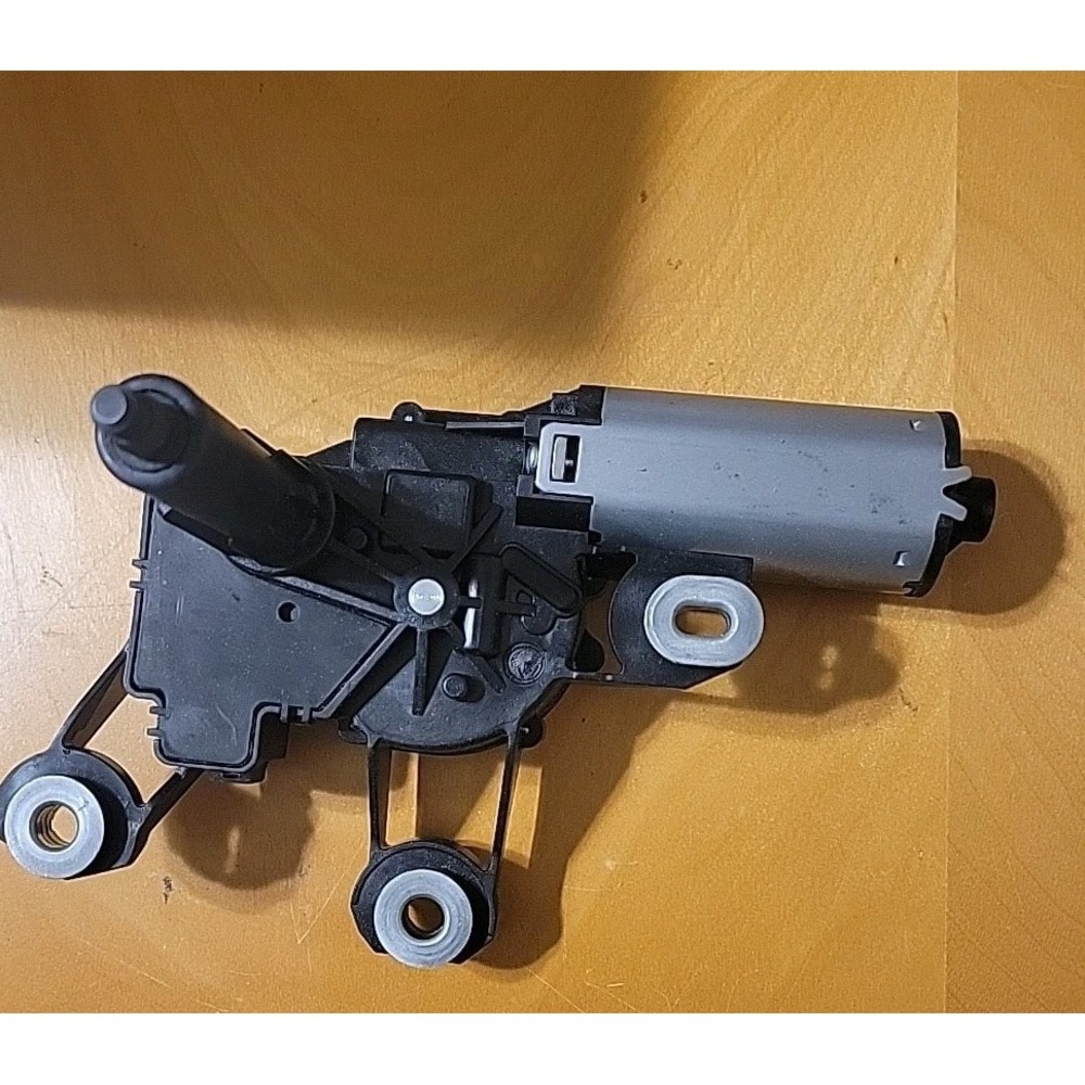 Rear Windshield Wiper Motor 2008-2012 Land‎ Rover LR2 L6 3.2L LR002243 LR033226